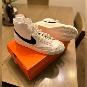 Nike blazer mid 77 - Men’s 11.5